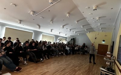 Mārupes Valsts ģimnāzijas vidusskolēni iesaistās projektā “Dabai draugs”